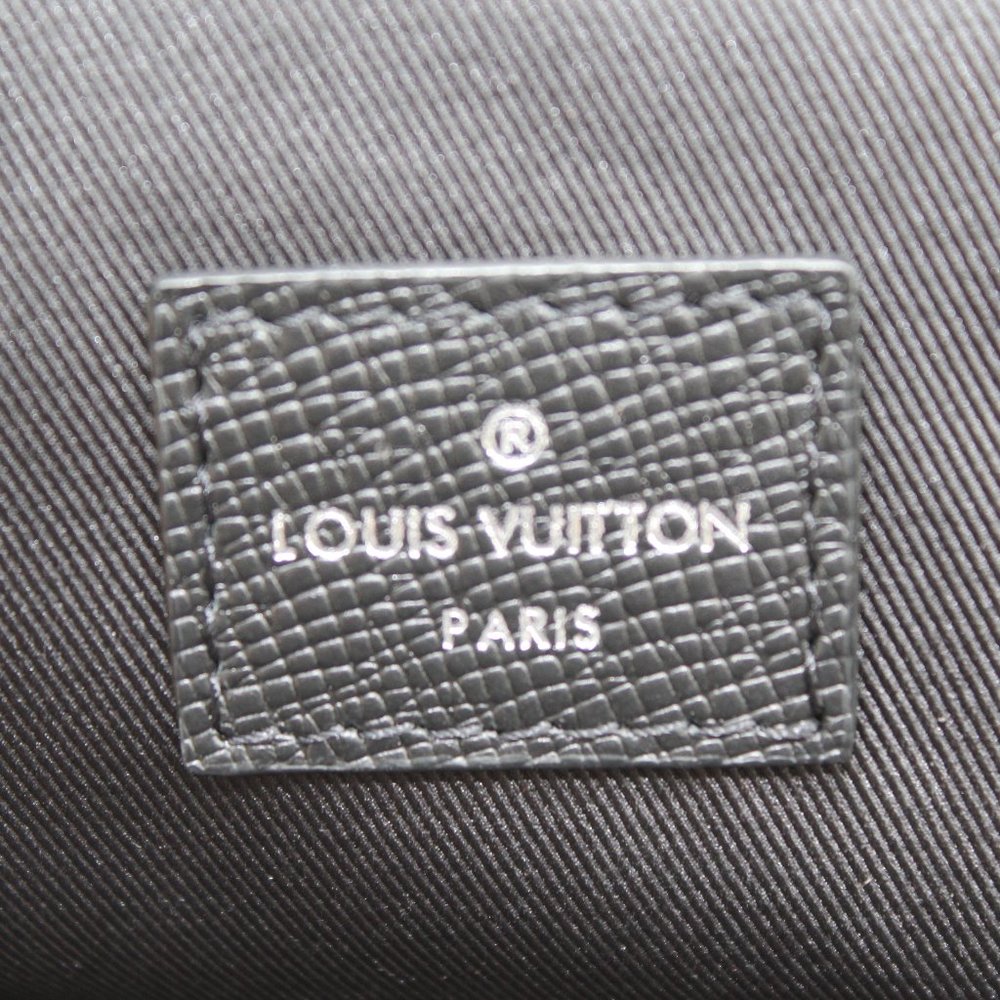 Louis Vuitton Avenue Sling Backpack - Picture 7 of 10